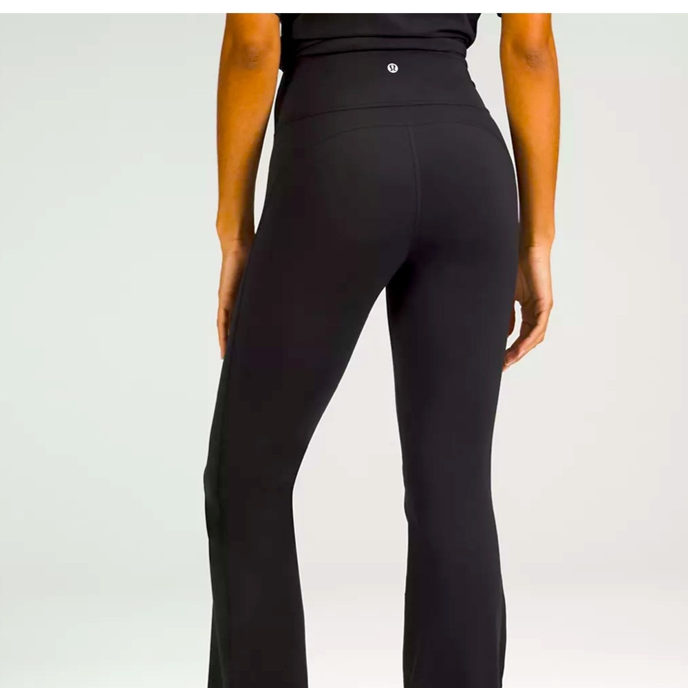 Lululemon Groove Super-High-Rise Flared Pant Nulu